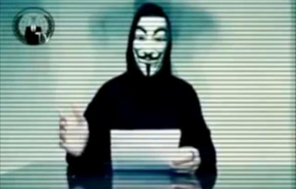 Anonymous amenaza a Facebook