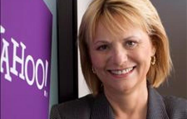 Yahoo despide a su consejera delegada en busca de un nuevo cambio de rumbo