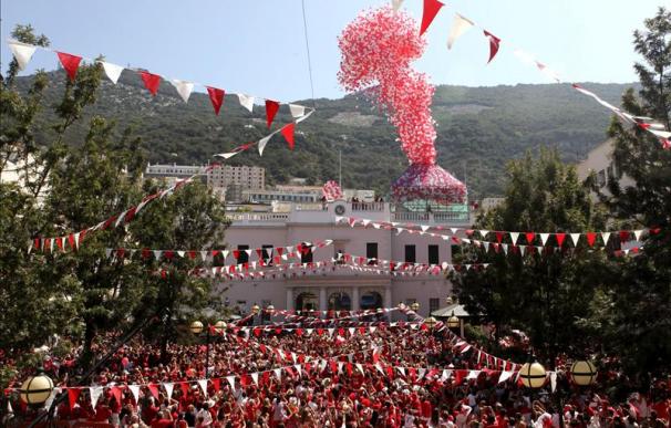 Miles de gibraltareños piden la autodeterminación en el National Day