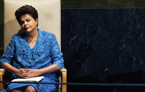 Dilma empieza a poner sus normas en Brasil.