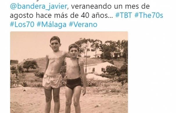 Antonio Banderas mira al pasado con una entrañable foto en la playa junto a su hermano