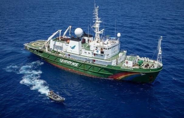 El barco de Greenpeace 'Esperanza' llega a Bilbao para "poner el acento" en las soluciones al cambio climático