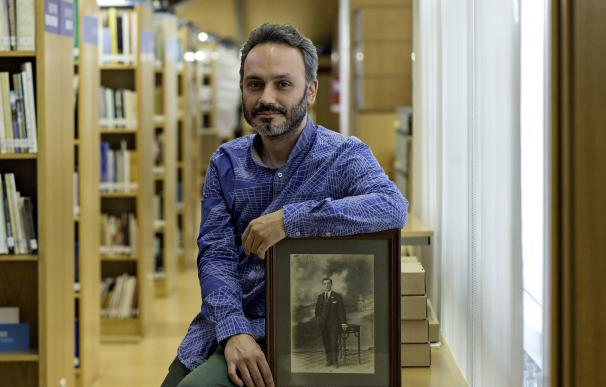 Postales de tres generaciones y objetos de Fidel Castro darán vida al futuro Museo de la emigración gallega en Ourense