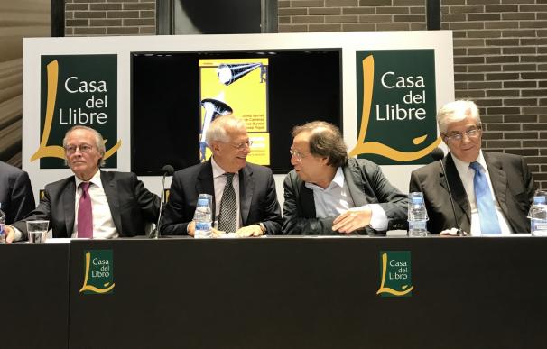 Los exministros Borrell y Piqué se conjuran contra el referéndum y avisan de que no se votará