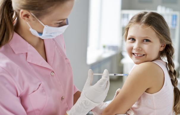 C-LM recupera la vacuna de la tosferina para los niños de seis años con carácter retroactivo
