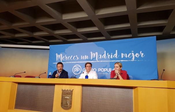 PP arremete contra "gobierno ausente" de Carmena, que va ya por "su segunda vuelta al mundo desde que es alcaldesa"