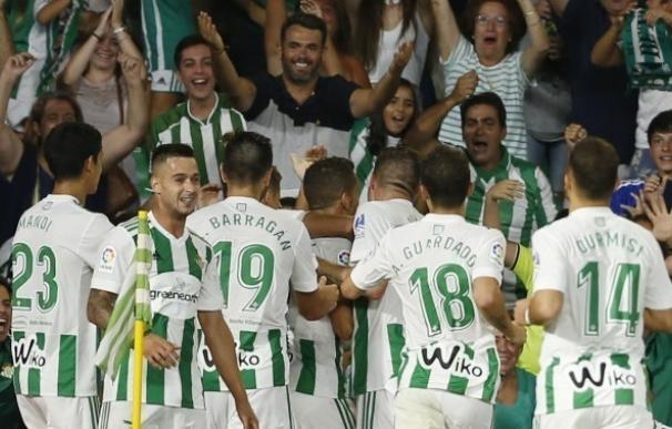(Crónica) El Villamarín disfruta de su primera fiesta y la Real golea al Villarreal