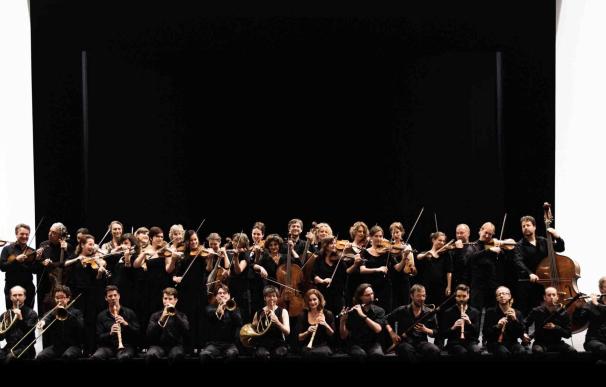 Balthasar Neumman-Ensemble y su director Thomas Hengelbrock, en concierto este viernes en el FIS