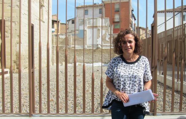 El PSOE critica la situación de "parálisis" en la que se encuentra el entorno de la Iglesia de San Bartolomé