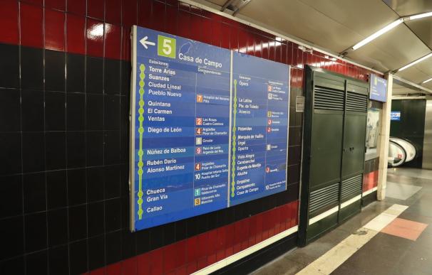 FACUA critica que la línea 5 de Metro "siga siendo inaccesible a personas con movilidad reducida" tras las obras