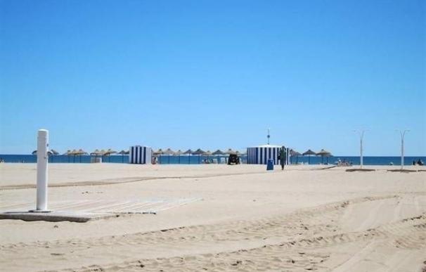 Un joven de 15 años muere ahogado en la playa de la Malvarrosa