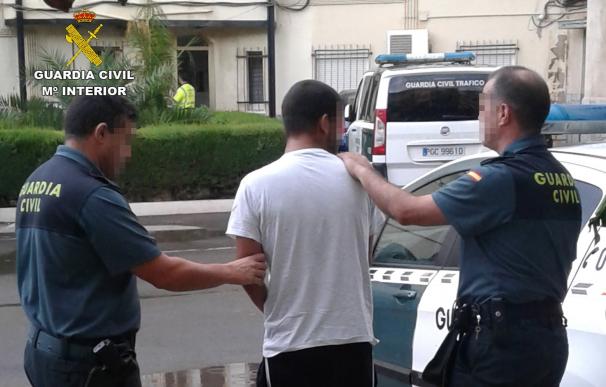 Ingresa en prisión un joven como presunto autor de una decena de robos en La Aljorra (Cartagena)