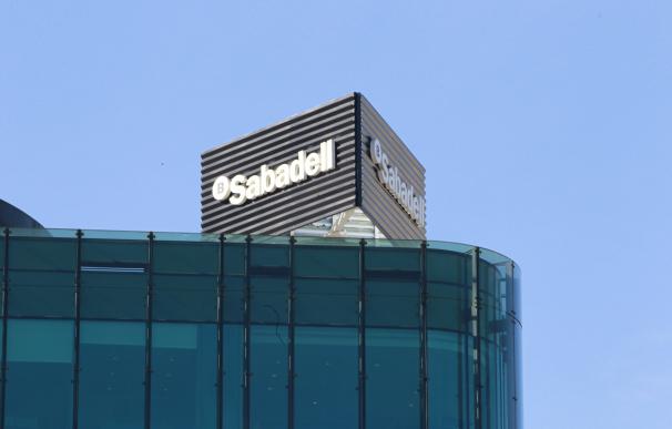 Banco Sabadell encarga a Lazard explorar la venta o salida a Bolsa de HI Partners