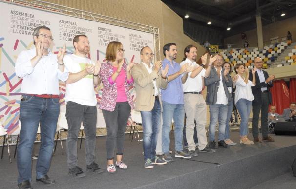 Dirigentes de Podemos, entre ellos Molina, reivindican derechos civiles para defender el referéndum ante Gobierno