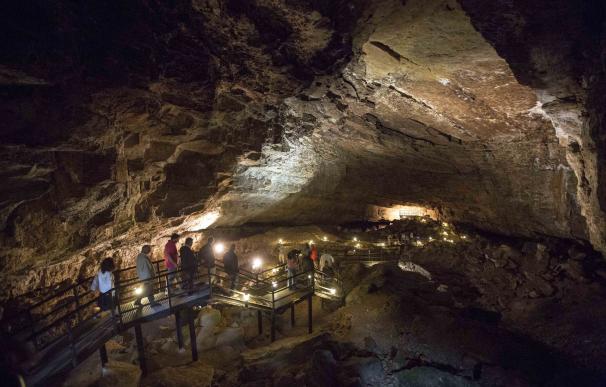 El Pendo, primera cueva declarada Patrimonio Rupestre y Europeo del Consejo de Europa