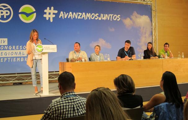 Reyes Fernández pide a los jóvenes que crean "en la unidad de España" y asegura que el 1-O "no habrá referéndum"
