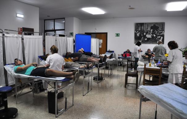 Las unidades móviles del Banco de Sangre de Extremadura realizará 65 colectas por toda la región en septiembre
