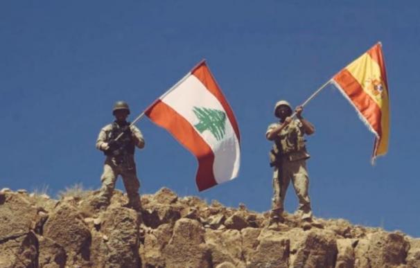 El Ejército libanés ondea la bandera de España en colina conquistada al EI