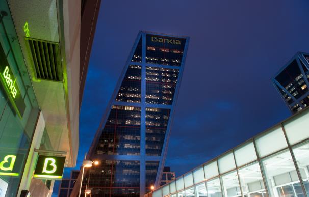 Los accionistas de Bankia y BMN dan mañana el visto bueno a su fusión