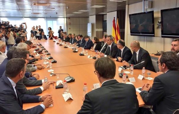 Rajoy: "Es muy importante que seamos capaces de actuar como un equipo"