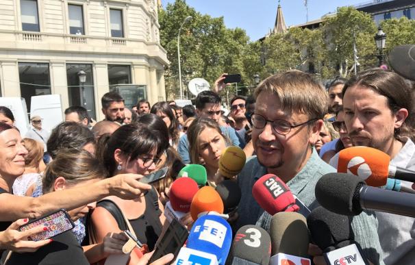 Domènech (CatComú) destaca que Barcelona seguirá siendo "abierta, solidaria y mestiza"