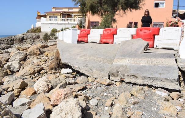 El PSOE de Málaga exige que se tomen medidas "inmediatas" para reparar el paseo marítimo de La Araña