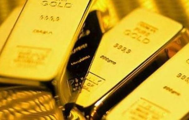 Corea y un dólar débil disparan el valor del oro como refugio a máximos de 2016