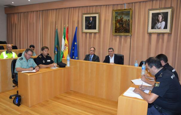 Vélez-Málaga acuerda medidas inmediatas para intensificar la seguridad y coordinación policial en el municipio
