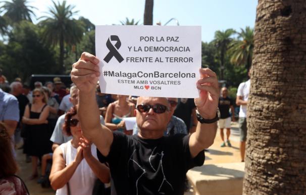 Málaga se une al dolor de Cataluña y traslada su solidaridad y condolencias a las víctimas