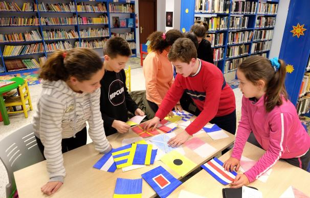 Las bibliotecas municipales se suman a la Noche Europea de los Investigadores con talleres infantiles