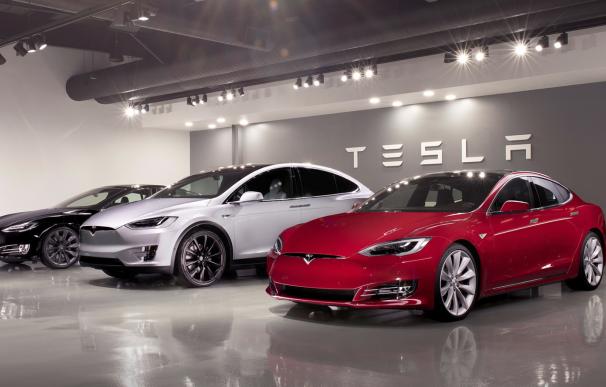 El Corte Inglés abrirá una tienda temporal de Tesla en Madrid