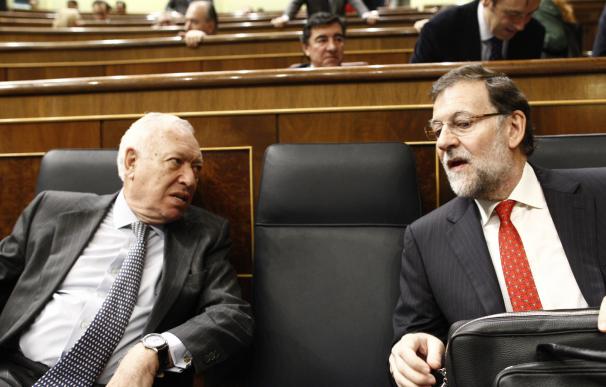 García-Margallo con Mariano Rajoy en el Congreso.