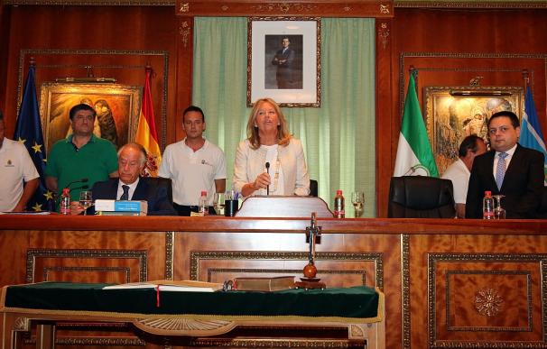 La nueva alcaldesa propone que Marbella acoja un foro internacional sobre turismo de calidad de forma permanente