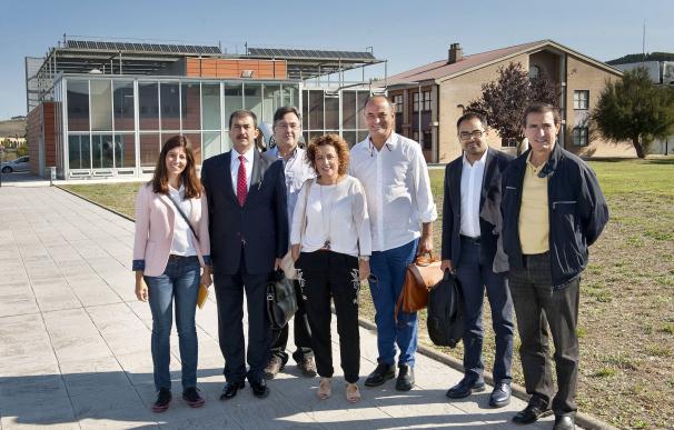 Visita del Ministerio de Educación de Turquía al Centro Integrado Superior de Energías Renovables de Imárcoain