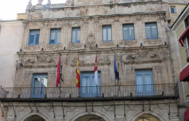 Cs Cuenca pide que la bandera de Barcelona ondee a media asta en el balcón del Ayuntamiento