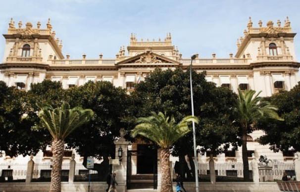 La Diputación de Alicante adelanta tres días el acto de homenaje a exdiputados previsto para el 9 d'Octubre