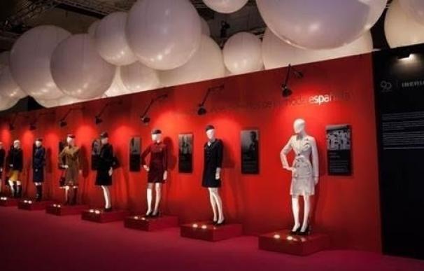 Iberia celebra su 90 aniversario en la 'MBFWMadrid' con una exposición de sus uniformes históricos