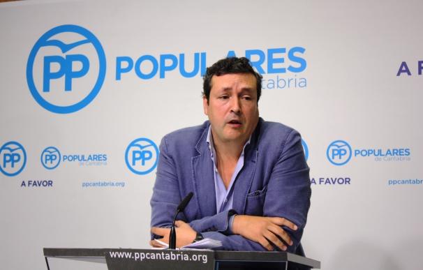 El PP considera una "tomadura de pelo" que PSOE y PRC renegocien el pacto a un año de las elecciones