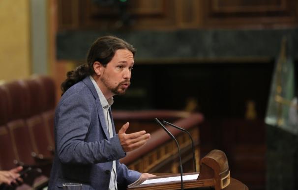 Iglesias advierte a Rajoy de que va a "seguir trabajando" para echarle del Gobierno