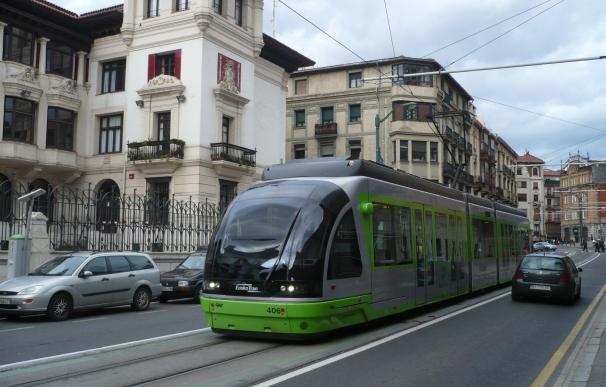 El 89% de los bilbaínos está satisfecho con los servicios municipales y el transporte es el más valorado, según OSUR