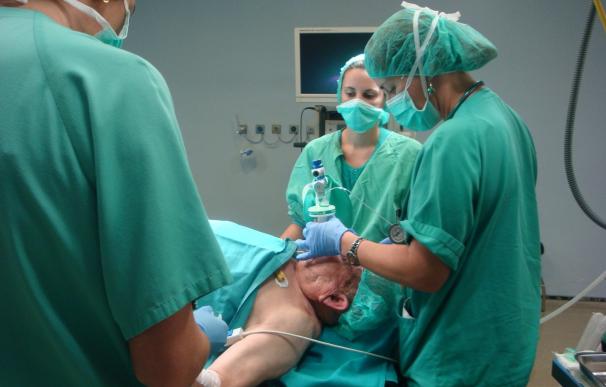 El Hospital de Ibiza incorpora dos nuevos anestesistas para reducir las listas de espera