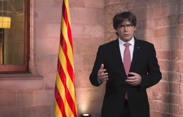 Puigdemont visitará este jueves el semanario de Valls que registró la Guardia Civil