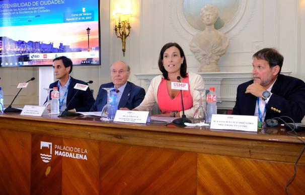 Santander y la UC trabajarán en busca de la "excelencia" en el desarrollo sostenible