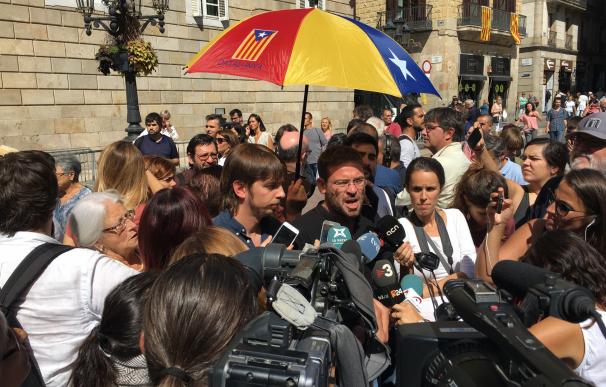 Fachin lamenta lo que ve un atentado a las instituciones catalanas con "presos políticos"