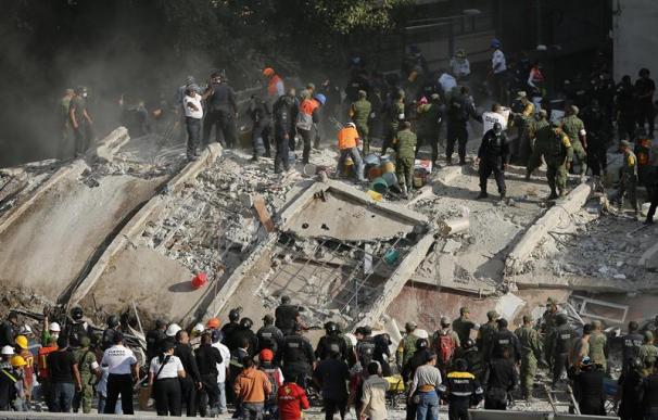 Los edificios colapsaron por completo: estos son los vídeos del terremoto de México