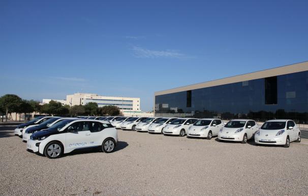 Endesa incorpora tres nuevos vehículos eléctricos a su flota en Baleares