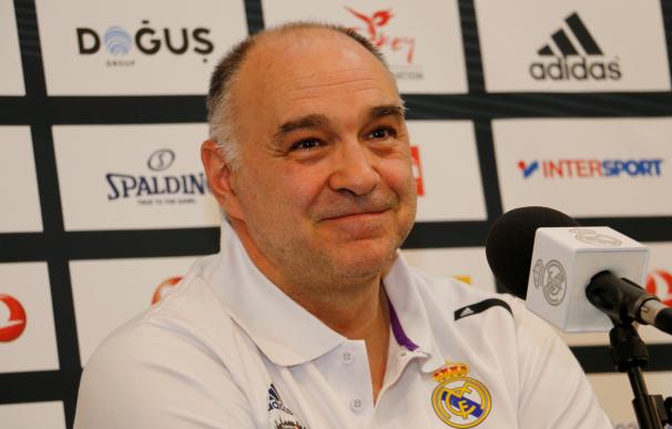 Laso asegura que su renovación con el Real Madrid "más o menos está"