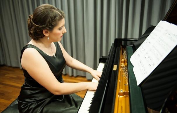 La pianista Laura Zapatero-Carreiro pone el broche el viernes a las Veladas Musicales del Torreón de Lozoya