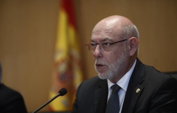 Maza pide a quienes están sufriendo "presiones" en Cataluña que confíen "más que nunca" en las instituciones