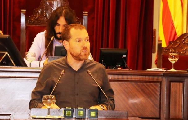 El pleno aprueba por unanimidad pedir al Gobierno modificar la Ley de Costas y dar más capacidad de gestión a Baleares